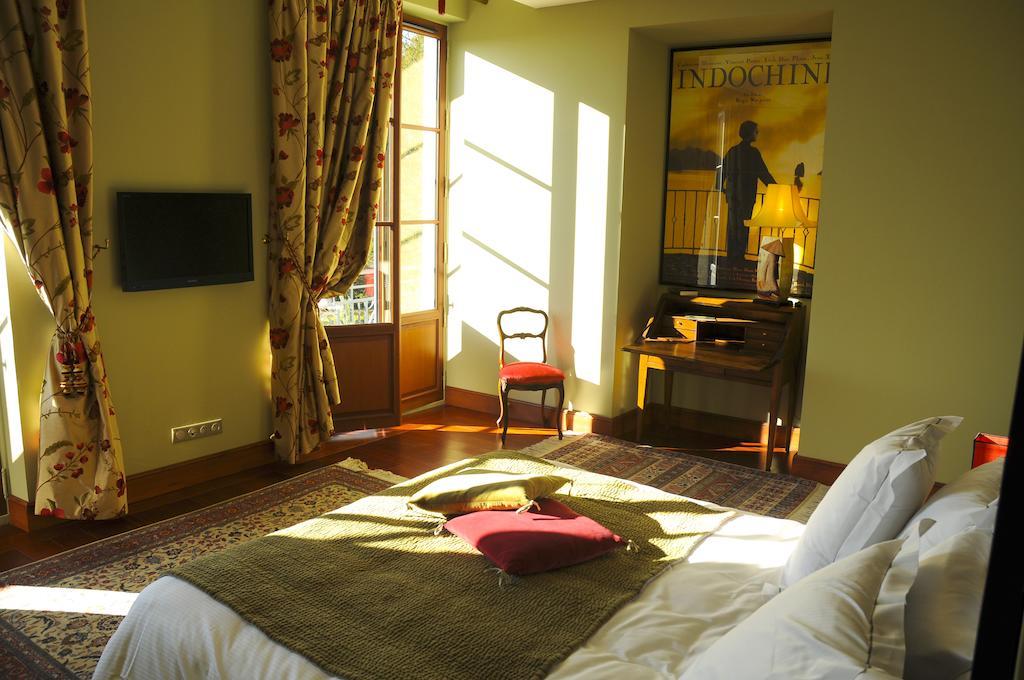 Castel Peyssard Bed & Breakfast Périgueux Eksteriør bilde